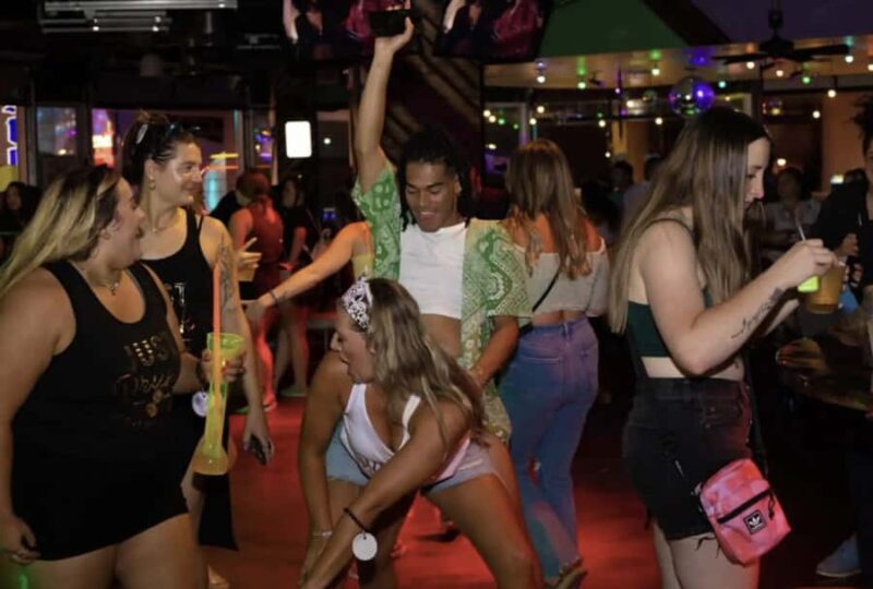 Miami: 4 Venues 1 Night Including Drinks specials - Dress Code and Venue Requirements