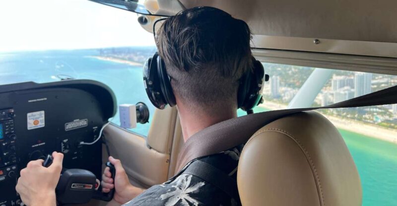 Miami: 60-Minute Airplane Flight Discovery Lesson Ticket - The Takeoff: Taxiing and Climbing into the Sky