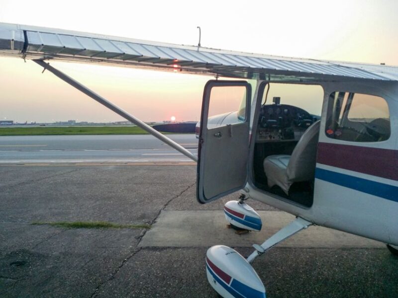 Miami: 60-Minute Airplane Flight Discovery Lesson Ticket - Flying the Plane: Basic Maneuvers Made Simple