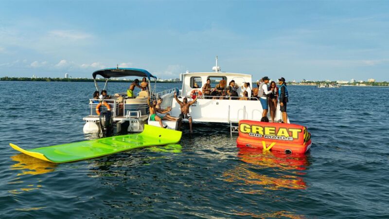 Miami: Adventure Cruise with Jetski, Tubing, and Drinks - The Thrill of Jetski Rides in Biscayne Bay