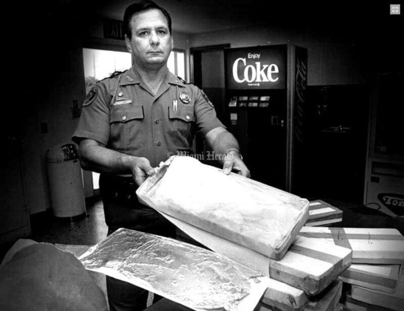 Miami Beach Crime & Scandals Walking Tour with Crime Buff - Walk Through Miami’s Hidden Crime Locations