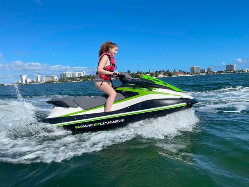 Miami Beach Jet Ski Rentals 1 Ski for 1 Person 60 Min - Logistics and Booking Flexibility