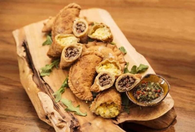 Miami : Best Street Food Tour With A Local Guide - Historic Parks and Cultural Hubs