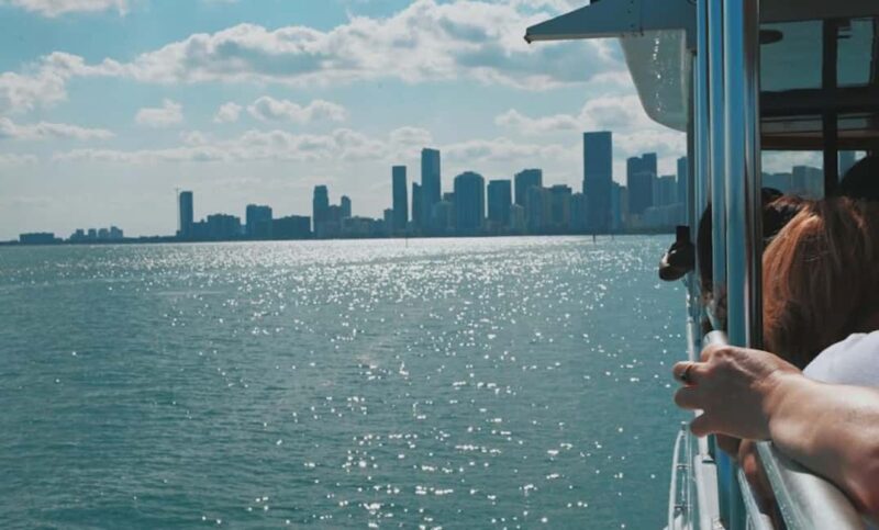 Miami: Biscayne Bay Millionaire's Homes Sightseeing Cruise - Sunset and Evening Cruises: A Visual Feast
