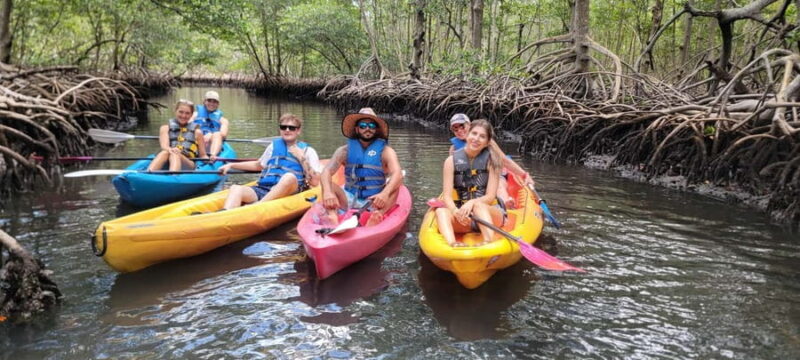 Miami: Biscayne Bay Ultimate Boat Tour with Kayak Experience - Refreshments and Relaxing on the Boat