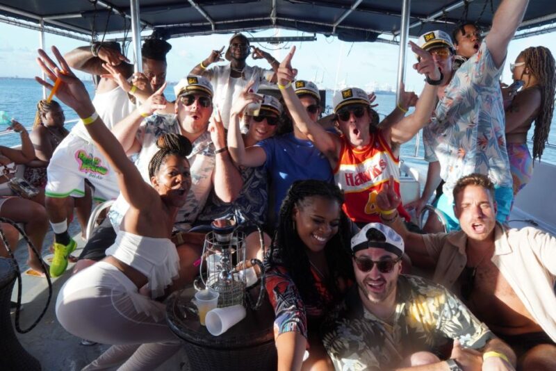 Miami: Boat Party with Live DJ, Unlimited Drinks, and Food - Who Will Love This Miami Boat Party?