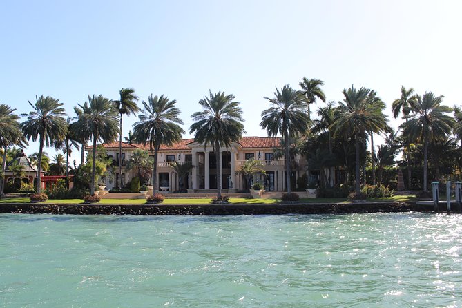 Miami Boat Tour of Celebrity Homes - Celebrity Homes and Yachts: The Main Attractions