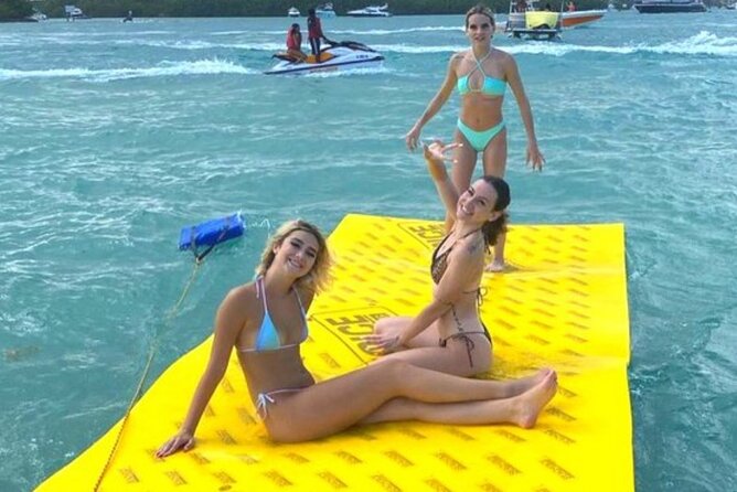 Miami Celebration! (Bathroom/AC/Kitchen) - Starting Point in Miami’s Downtown Waters