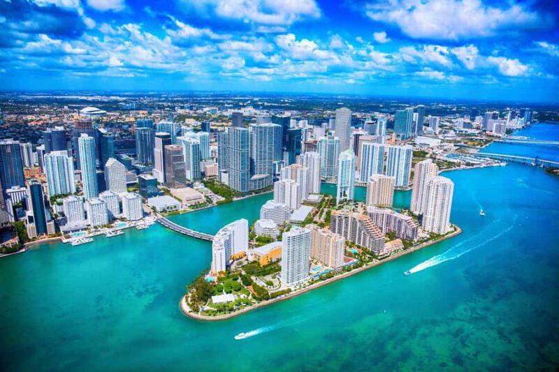 Miami: Celebrity Homes Boat Tour with Guide - Explore Miami’s Celebrity Homes on a 90-Minute Boat Tour for $29