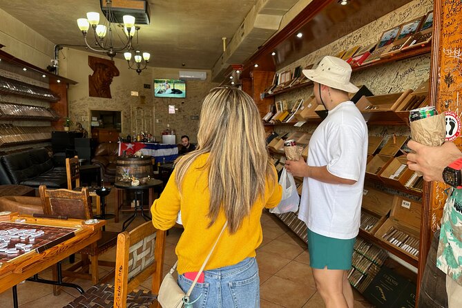 Miami City Tour: Bayside, Little Havana & Wynwood Skyline Views - Passing Through Brickell and Downtown Miami