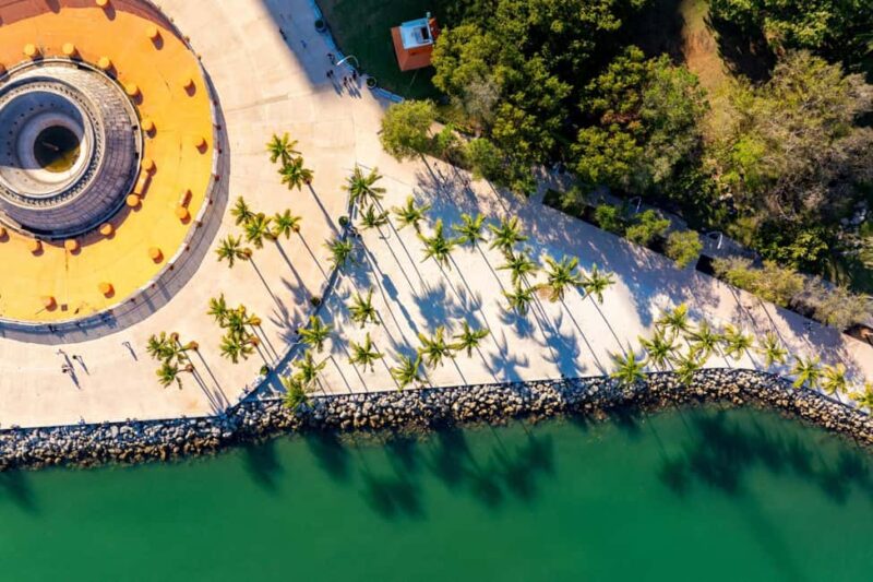 Miami Downtown Highlights Private Guided Walking Tour - Discover Miami’s Downtown in Just 2 Hours with a Private Guide