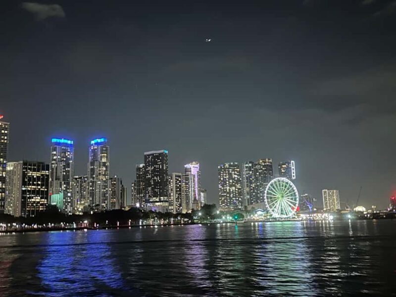 Miami Evening Sunset Cruise Millionaire Homes+Skyline Lights - Celebrity Homes and Millionaire Row Highlights