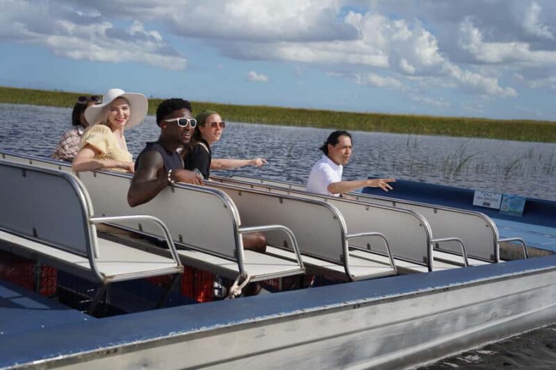 Miami Everglades Express Airboat Ride - Food and Souvenirs at Everglades Safari Park