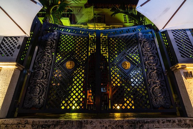 Miami Haunted South Beach Walking Ghost Tour - The Betsy Hotel’s Ghostly Visitors