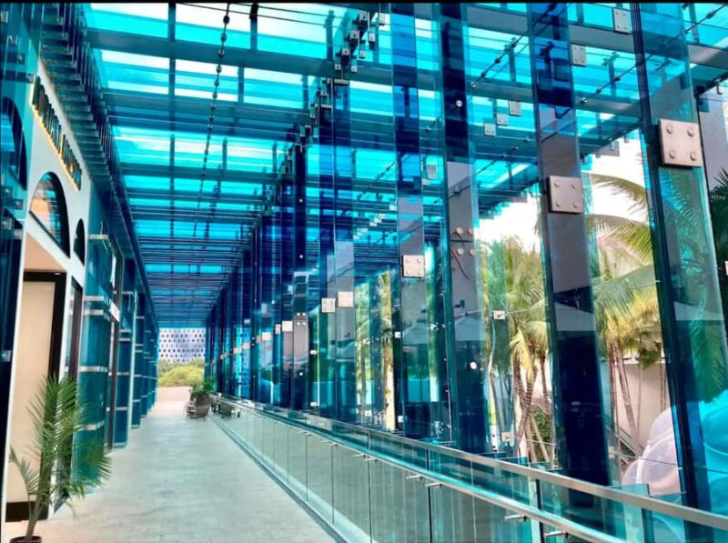 Miami: HIDDEN WORLD OF MIAMI DESIGN DISTRICT - Art Installations and Design Highlights