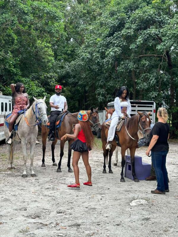 Miami: Horseback Riding in South Beach - Key Points