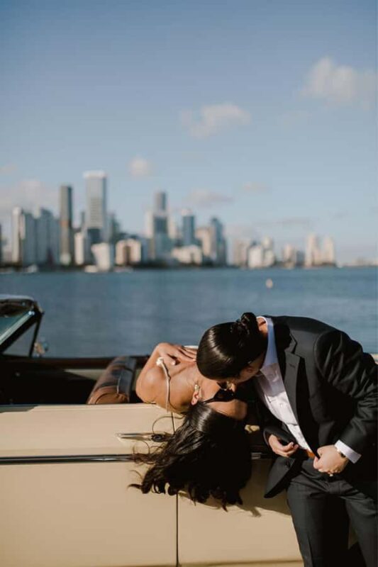 Miami Instagram tour with a private photographer - Explore Miami’s Most Famous Sights with a Private Photography Session