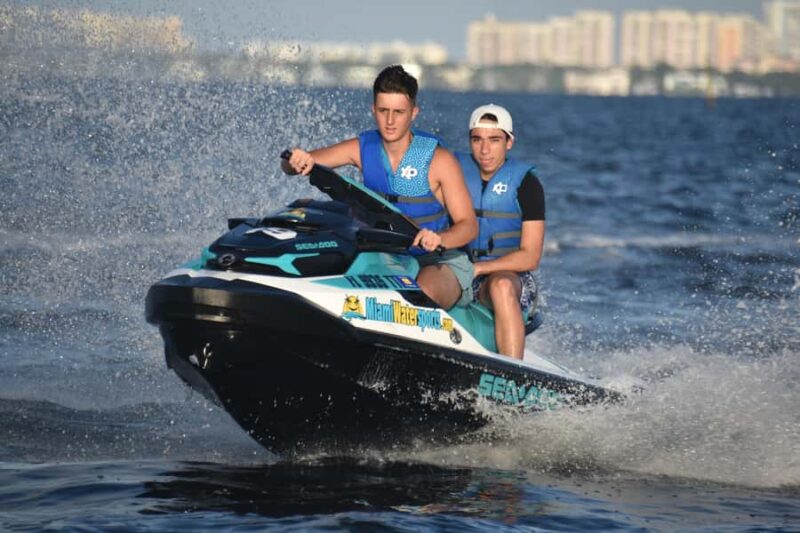 Miami: Jet Ski and Parasail - The Safety Protocols and Equipment Support