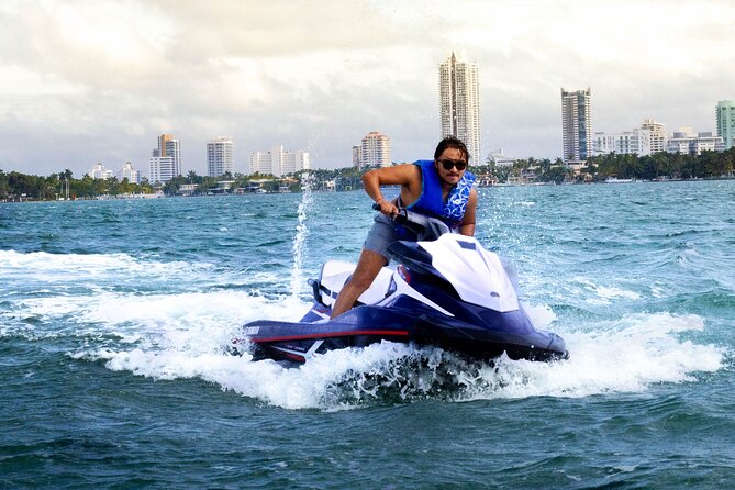 Miami: Jet Ski Tour of Biscayne Bay from Bayside Marketplace - Explore Miamis Scenic Waterways on a Jet Ski Adventure