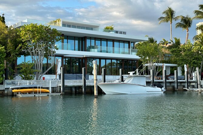 Miami Lights Private Nighttime Boat Tour - Exploring Star Island and Rickenbacker Causeway