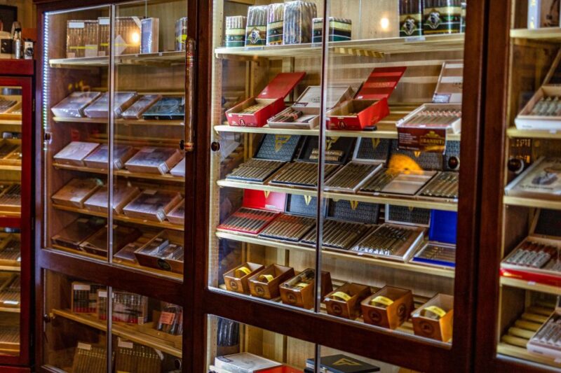 Miami: Little Havana Wow Walking Tour - Small Group Size - Starting Point at Little Havana Visitors Center