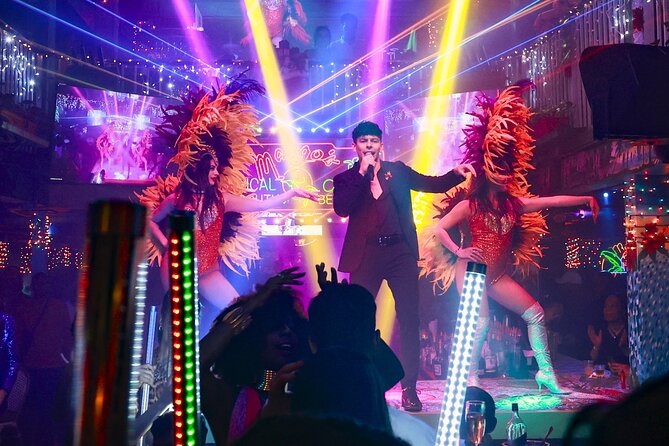 Miami: Mango's Dinner and Show Ticket - Mangos Tropical Cafe: A South Beach Cabaret and Dining Venue