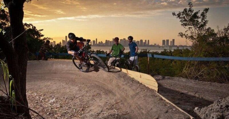 Miami: Mountain Bike Rental on Virginia Key Trails - Key Points