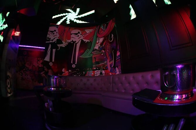 Miami Night: the Ultimate Nightclub Experience - The Club Experience at LIV and Other Venues