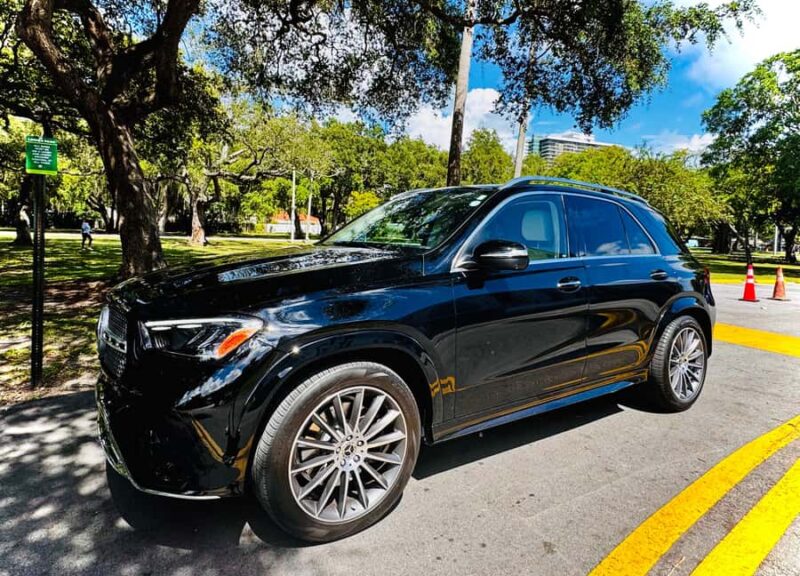 Miami: Private 4hrs City Tour with Expert Guide - Bayside Marketplace and Leisure Time