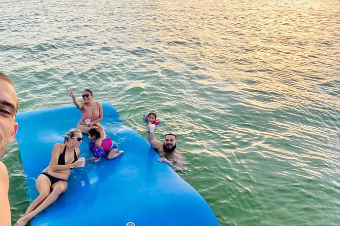 Miami: Private Boat Rental with Captain, Sandbars, and More - Exploring Famous Miami Locations from the Water