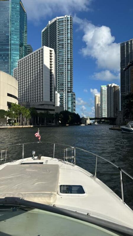 Miami: Private Boat Tour with Captain and Skyline Views - Suitability and Accessibility