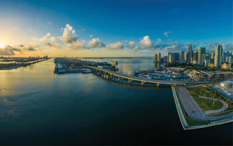 Miami: Private Golf Cart Tour with Local Guide - Discover Miami in a Unique Way with a Private Golf Cart Tour