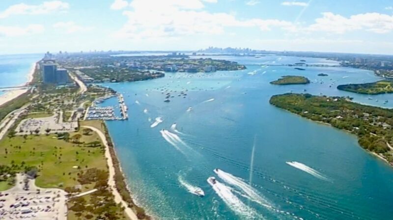 Miami: Private Luxury Helicopter Flight with Champagne - Who Will Most Enjoy This Luxury Experience