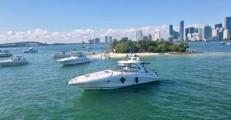 Miami: Private Yacht Charter - The Customizable Itinerary and Hotspots Tour