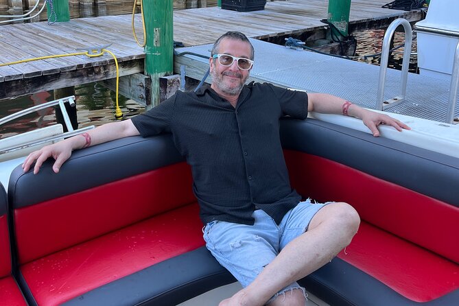 Miami Private Yacht Cruise  Discover Iconic Water Views - Practical Aspects: Meeting Point, Surcharges, and Amenities