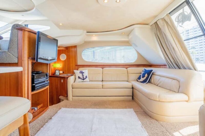 Miami: Private Yacht Rental with Captain 48 ft boat - A Flexible Booking and Cancellation Policy