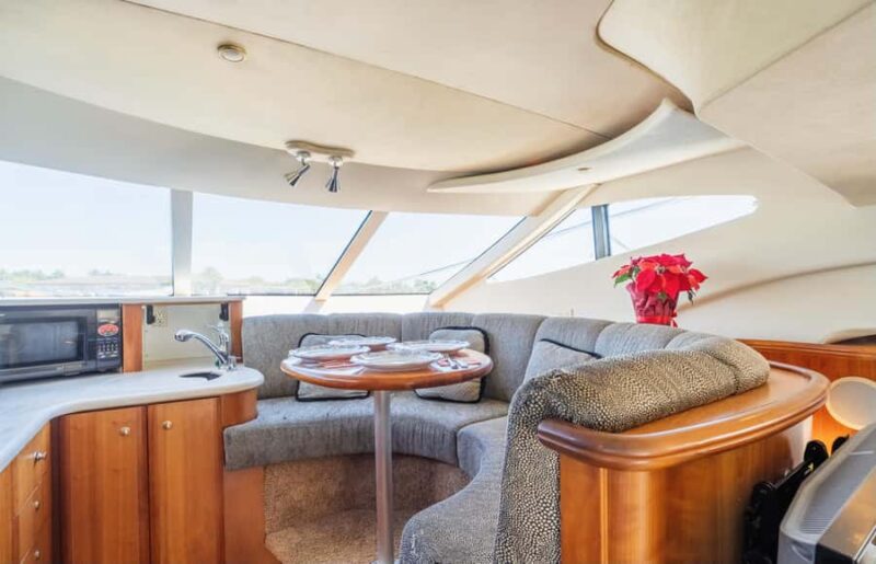 Miami: Private Yacht Rental with Captain 48 ft boat - Why Choose This Miami Yacht Experience?