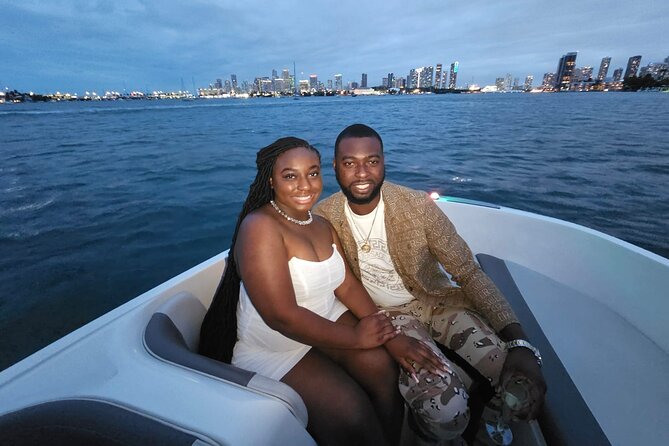 Miami Shared Boat tour, 2 hours on a 24 ft boat. 6 people total. - The Optional Private Upgrade for Exclusive Comfort