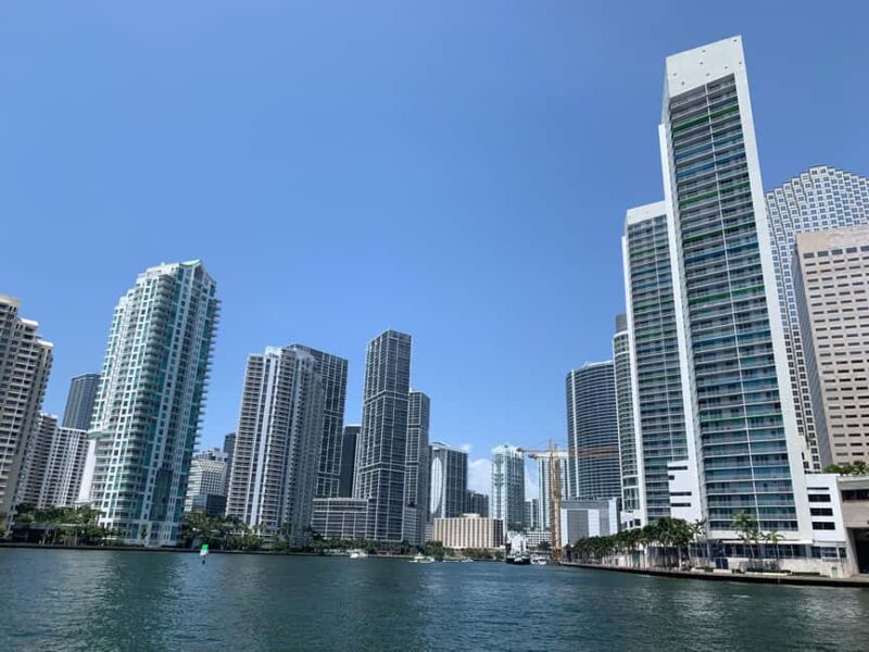 Miami Skyline Cruise of Millionaire Homes on Biscayne Bay - Limitations and Considerations