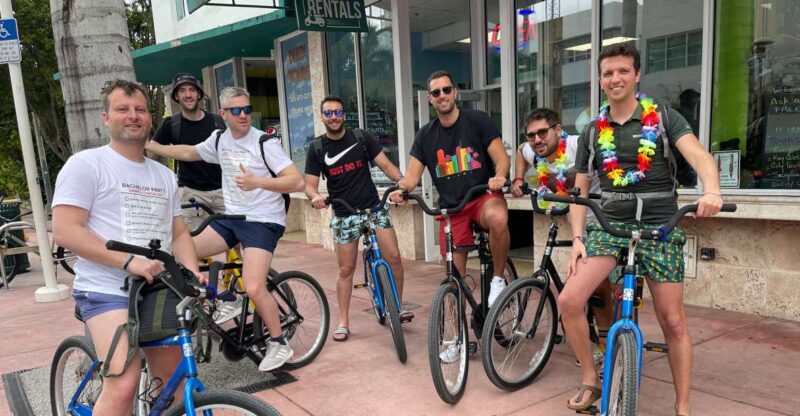 Miami: South Beach Bicycle Rental - Discover Miamis South Beach on a Bicycle for Just $21