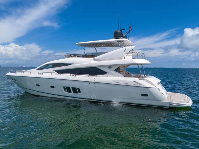 Miami: Sunseeker 80 Yacht Charter with Crew - The Verdict on the Price and Whats Included