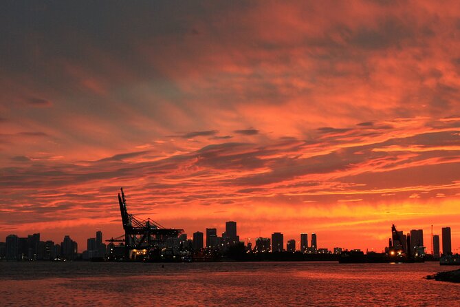Miami Sunset and Skyline Cruise - Key Points