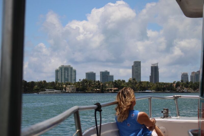 Miami: Sunset Cruise with Celebrity Homes & Open Bar - Viewing Miami’s Famous Celebrity Homes Along Biscayne Bay