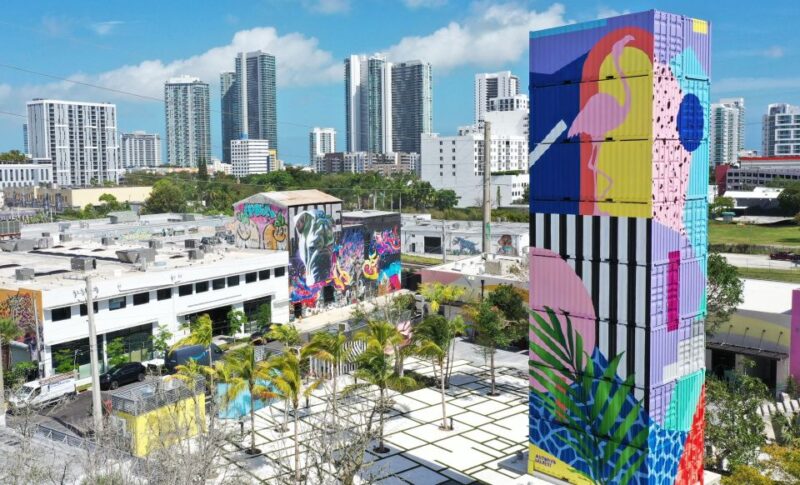 Miami: Wynwood Graffiti Brewery Golf Cart Tour - Logistics: Meeting Point, Transport, and Group Size