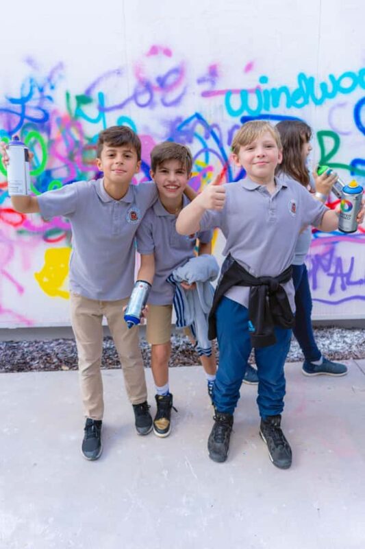 Miami: Wynwood Walls Freestyle Spray Painting & Admission - Engaging Local Art at the Pop-Up Shops