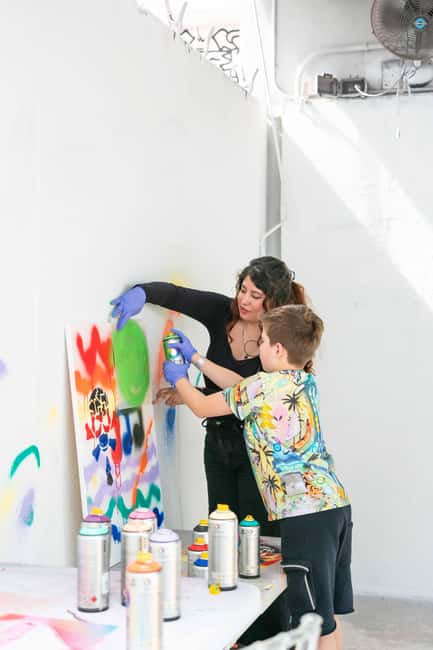 Miami: Wynwood Walls Spray Paint & Stencil Art Class & Entry - Starting at Wynwood Walls Welcome Center