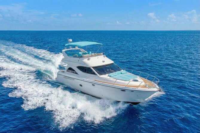 Miami Yacht Charter 50' | 2 Jet Ski Rides | Private Boat Rental - Key Points