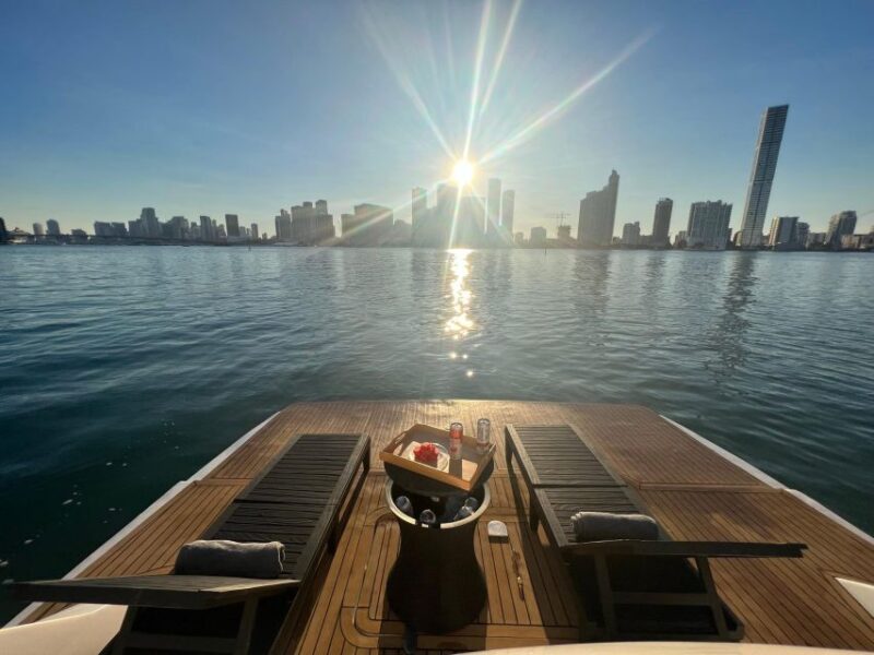 Miami Yacht Rental with Jetski, paddleboards, Inflatables - The Sum Up: A Flexible, Luxurious Miami Yacht Experience
