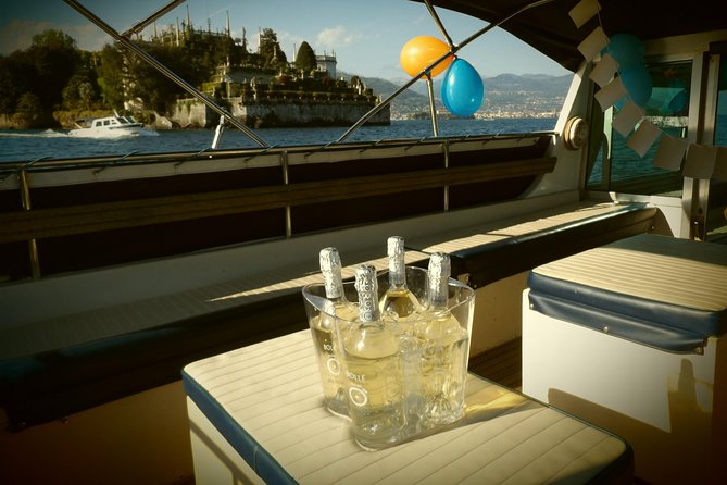 Micaela's exclusive private sunset cruise on lake Maggiore - The Private Boat and Additional Fees