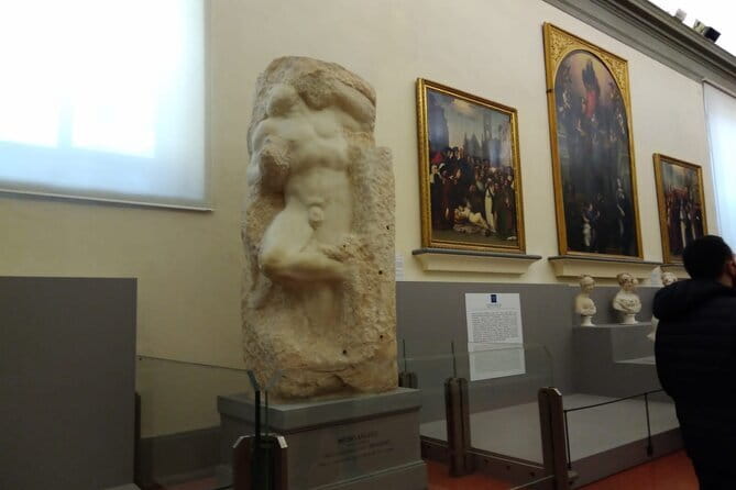 Michelangelo's David Tour in the Accademia (Tickets NOT included) - The Experience with the Guide